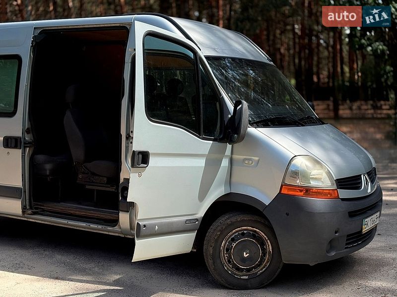 Мінівен Renault Master 2008 в Вараші