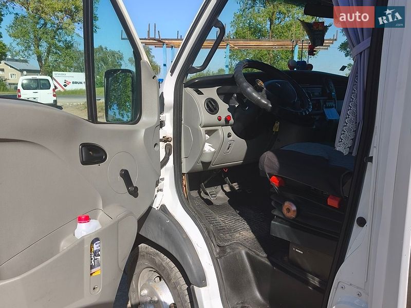 Тентованый Renault Master 2006 в Чорткове