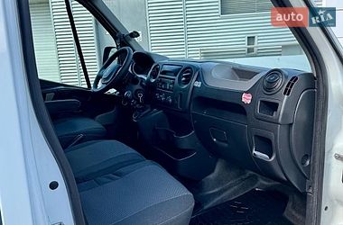 Грузовой фургон Renault Master 2015 в Киеве
