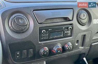 Грузовой фургон Renault Master 2015 в Киеве
