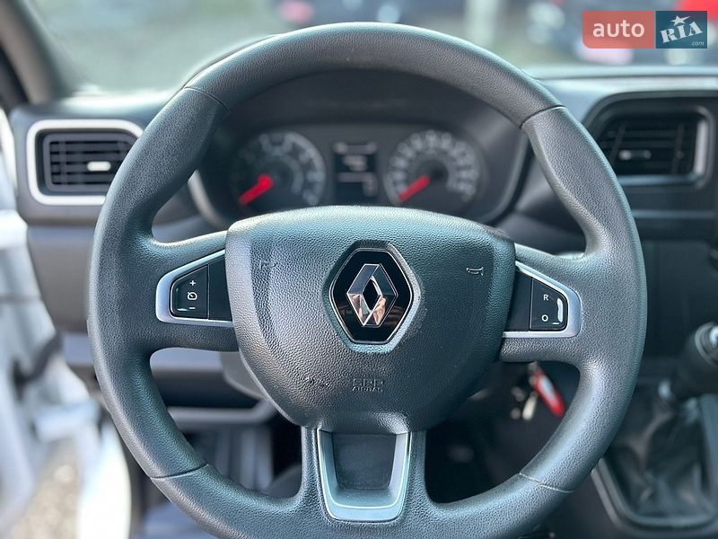Вантажний фургон Renault Master 2023 в Хусті