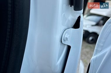 Вантажний фургон Renault Master 2023 в Хусті