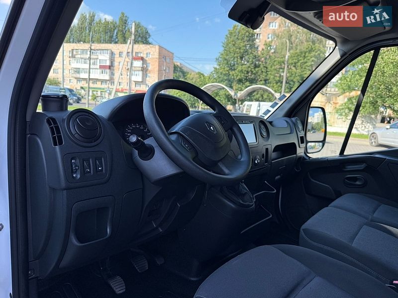 Грузовой фургон Renault Master 2019 в Луцке