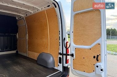 Грузовой фургон Renault Master 2023 в Киеве
