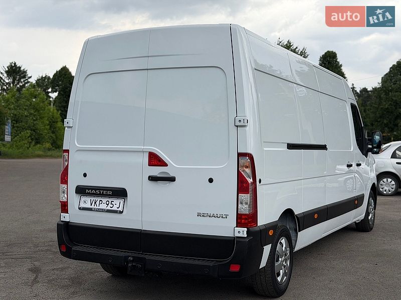 Вантажний фургон Renault Master 2022 в Радивиліві