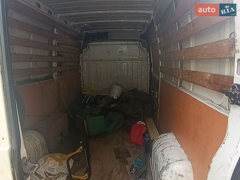 Грузовой фургон Renault Master 2008 в Киеве