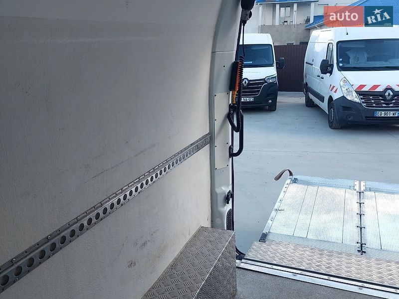 Грузовой фургон Renault Master 2021 в Млинове
