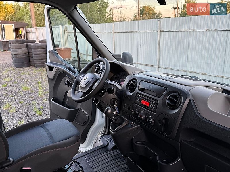 Тентований Renault Master 2017 в Ковелі