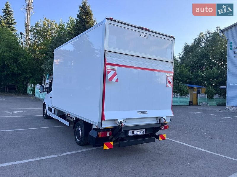 Вантажний фургон Renault Master 2017 в Дубні