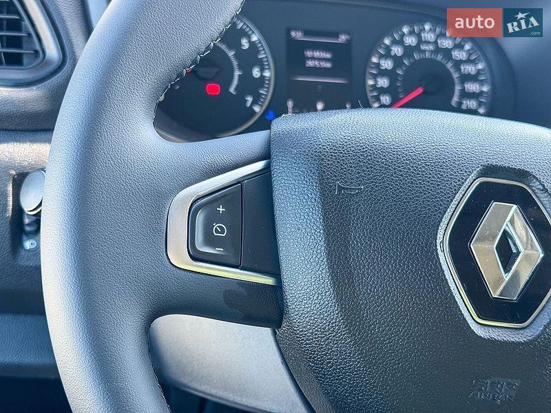 Вантажний фургон Renault Master 2021 в Рівному