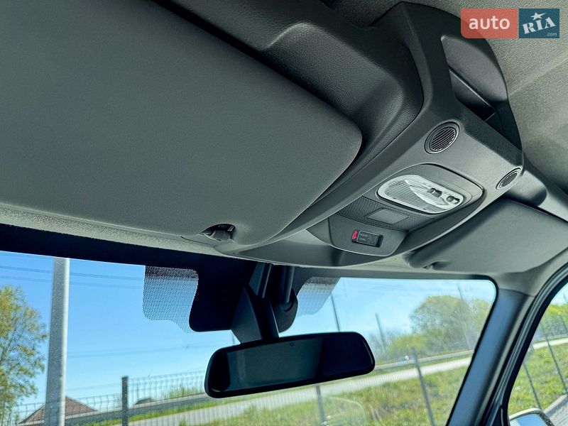 Вантажний фургон Renault Master 2021 в Рівному