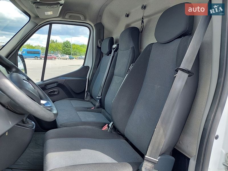 Микроавтобус грузовой (до 3,5т) Renault Master 2020 в Львове