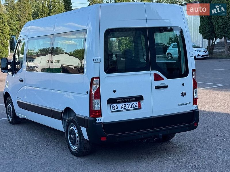 Мікроавтобус Renault Master 2015 в Дубні