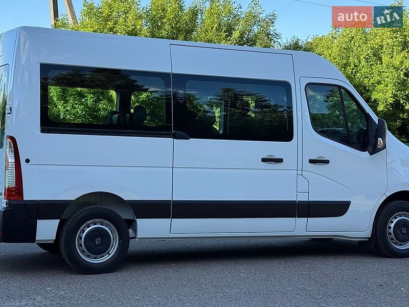 Мікроавтобус Renault Master 2015 в Дубні