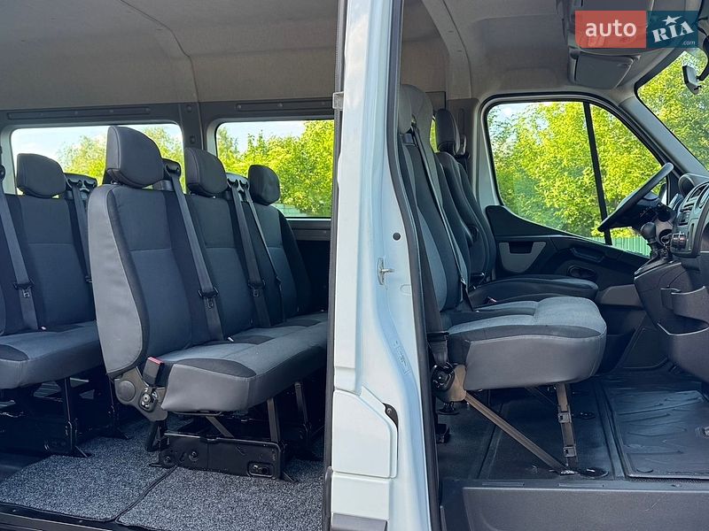 Мікроавтобус Renault Master 2015 в Дубні