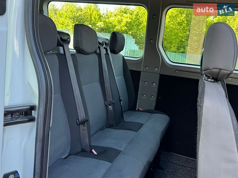 Мікроавтобус Renault Master 2015 в Дубні