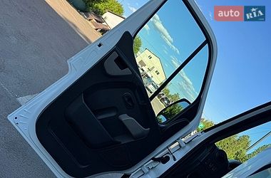 Мікроавтобус Renault Master 2015 в Дубні