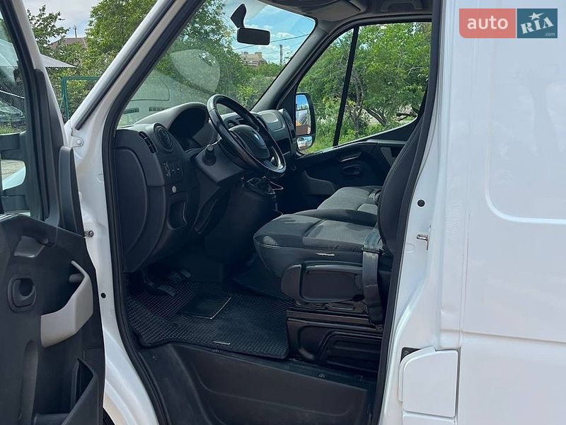 Вантажопасажирський фургон Renault Master 2016 в Миколаєві фото 24 Вантажопасажирський фургон Renault Master 2016 в Миколаєві