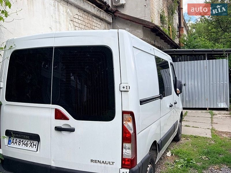 Вантажний фургон Renault Master 2014 в Києві
