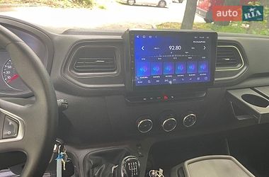 Вантажний фургон Renault Master 2020 в Києві
