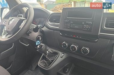 Вантажний фургон Renault Master 2022 в Стрию