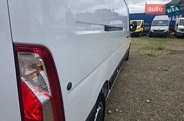 Вантажний фургон Renault Master 2022 в Стрию