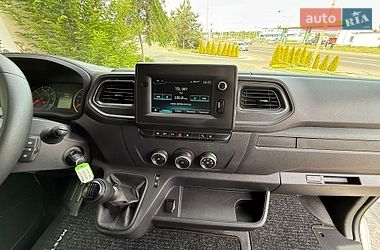 Грузовой фургон Renault Master 2022 в Львове