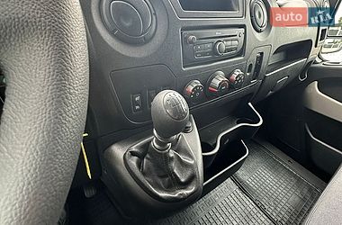 Грузовой фургон Renault Master 2016 в Львове