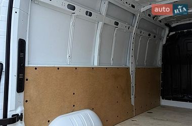 Вантажний фургон Renault Master 2021 в Луцьку