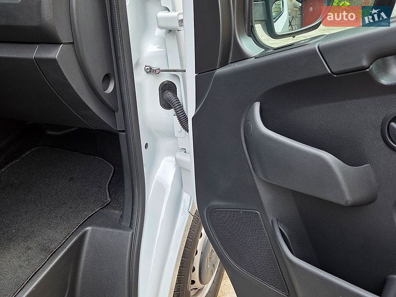 Грузовой фургон Renault Master 2024 в Днепре