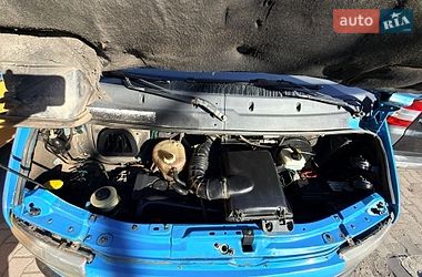 Грузовой фургон Renault Master 2001 в Луцке