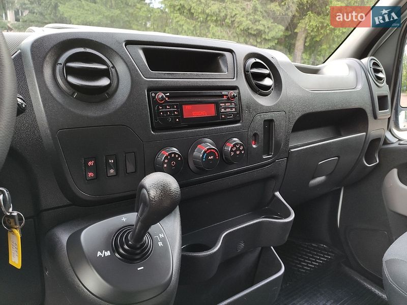 Грузовой фургон Renault Master 2017 в Бердичеве