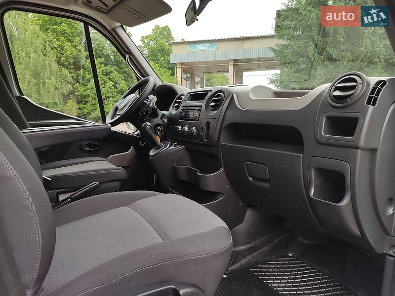 Грузовой фургон Renault Master 2017 в Бердичеве