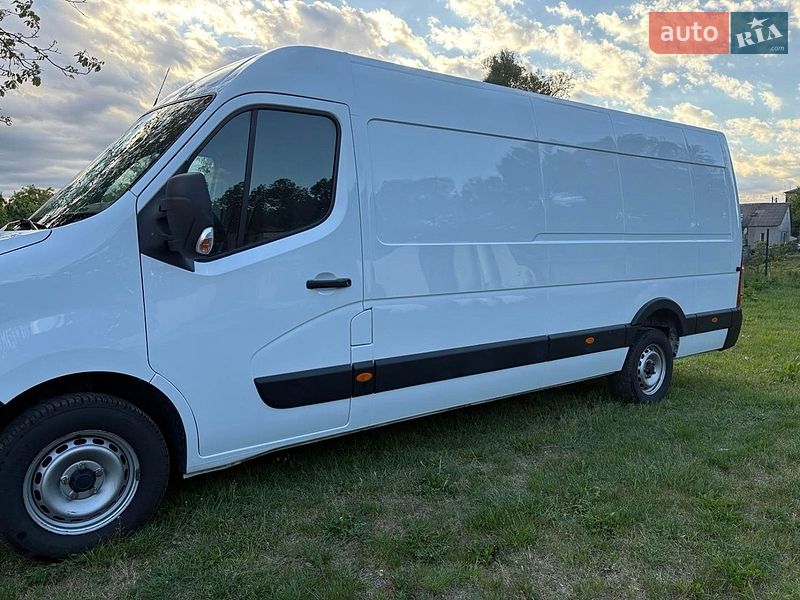 Вантажний фургон Renault Master 2023 в Радивиліві
