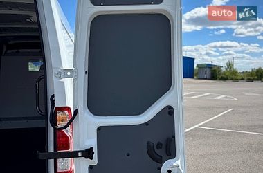 Грузовой фургон Renault Master 2022 в Киеве