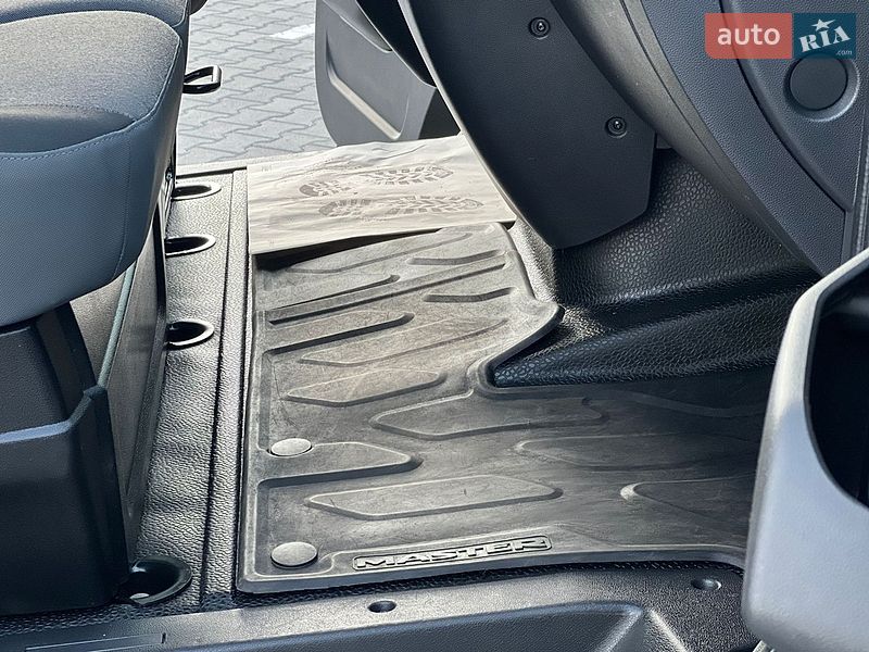 Грузовой фургон Renault Master 2020 в Дубно