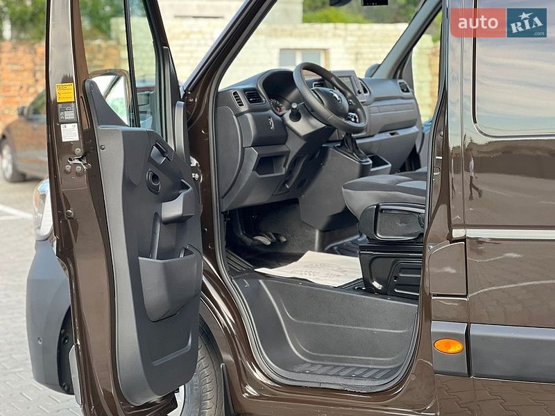 Грузовой фургон Renault Master 2020 в Дубно