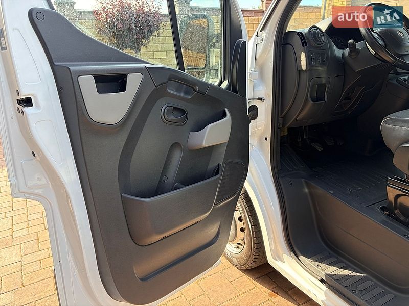 Грузовой фургон Renault Master 2018 в Луцке