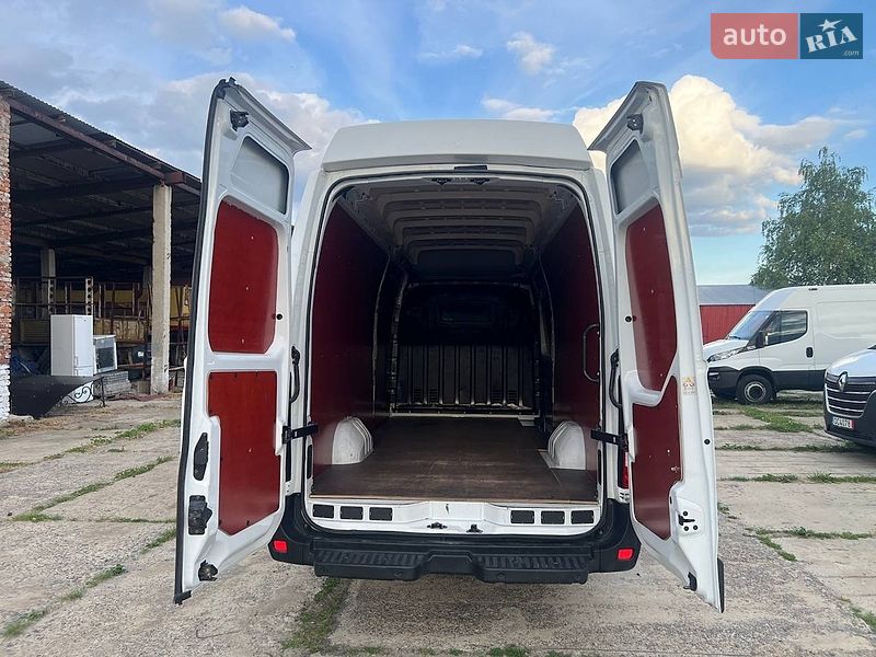 Вантажний фургон Renault Master 2020 в Володимирі