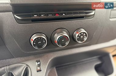 Вантажний фургон Renault Master 2019 в Дубні
