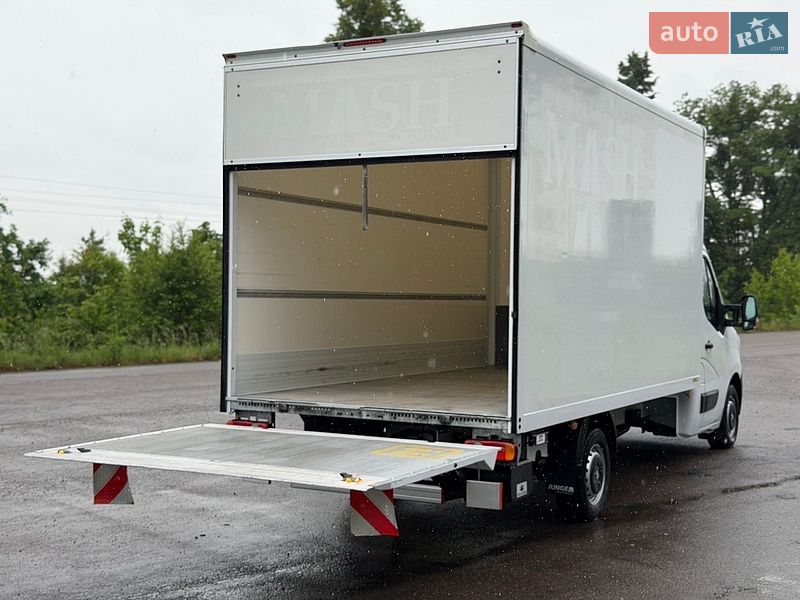 Вантажний фургон Renault Master 2019 в Дубні
