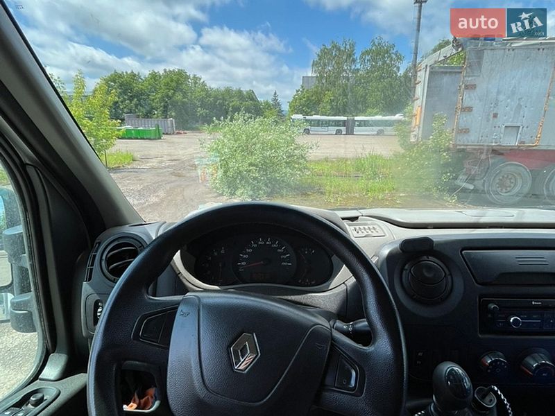 Тентований Renault Master 2014 в Чернівцях