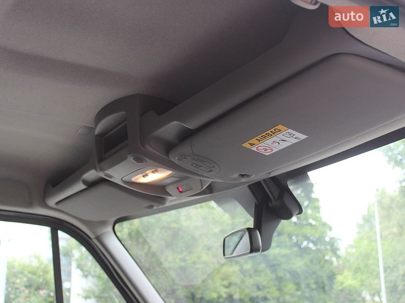Мікроавтобус вантажний (до 3,5т) Renault Master 2020 в Дніпрі