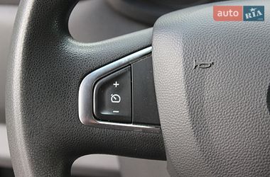 Мікроавтобус вантажний (до 3,5т) Renault Master 2020 в Дніпрі