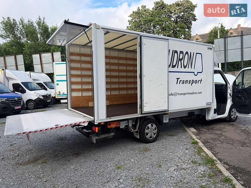 Другие грузовики Renault Master 2023 в Ровно