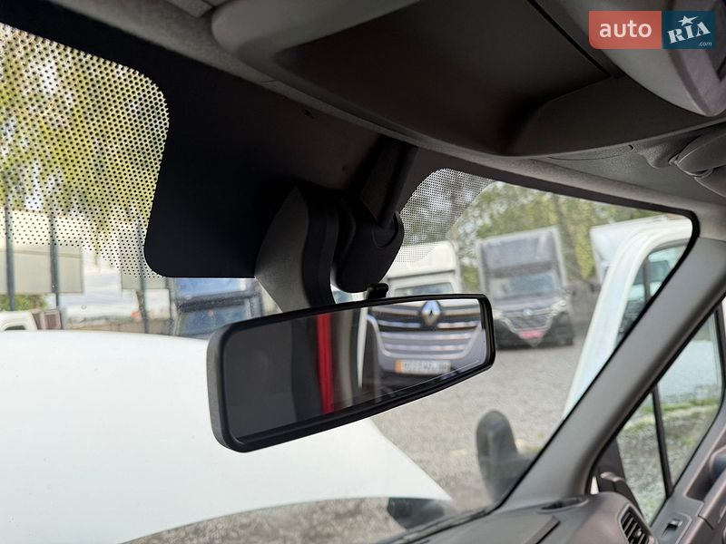 Інші вантажівки Renault Master 2023 в Рівному