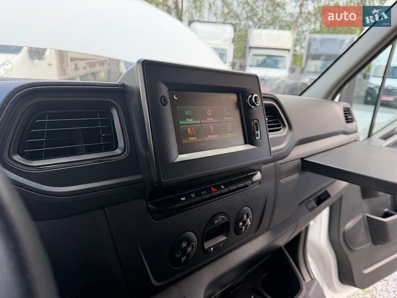 Інші вантажівки Renault Master 2023 в Рівному