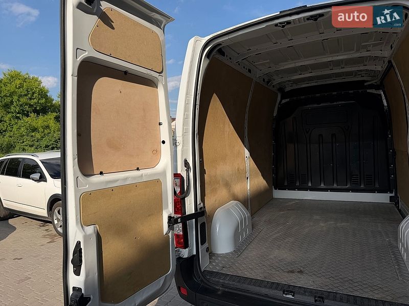 Грузовой фургон Renault Master 2022 в Бердичеве