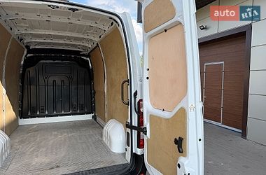 Грузовой фургон Renault Master 2022 в Бердичеве