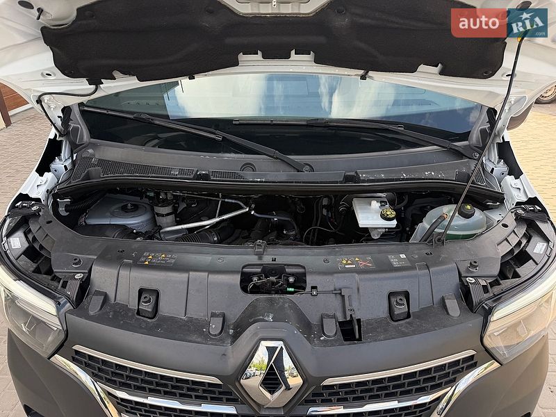 Грузовой фургон Renault Master 2022 в Бердичеве